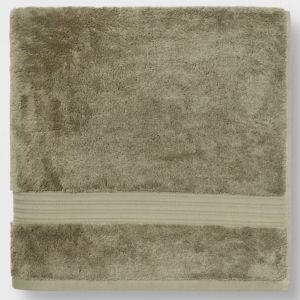 Total Fresh Antimicrobial Towel - Threshold™