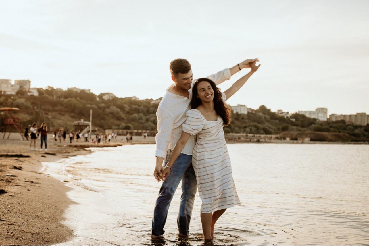 The Wedding Website of Deborah Albanez and Nathan Roberts