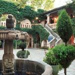 Tlaquepaque Arts & Shopping Village