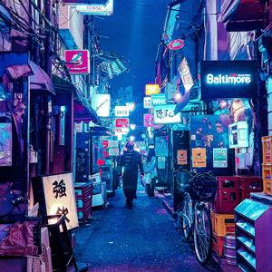 Bar hopping in Golden Gai