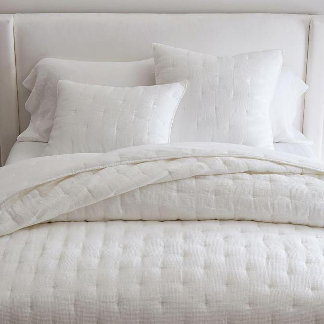 European Flax Linen Waffle Quilt, Full/Queen, White