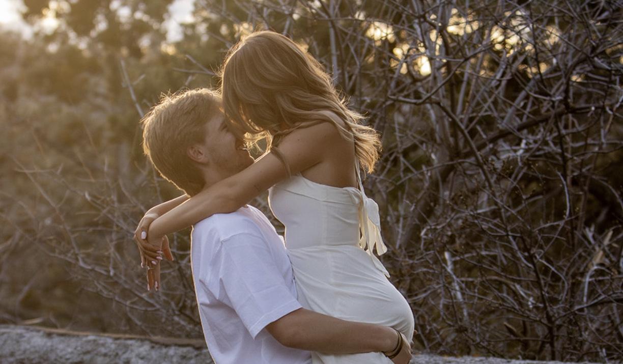 The Wedding Website of Emma Jackson and Coltin Smith