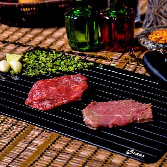 Defrosting Tray (Largest Size) for rapid thaw - Best kitchen thawing tray - Better than heating tray - Safe to defrost meat frozen food pork chops, lamb chops, chicken, fish - No electricity required