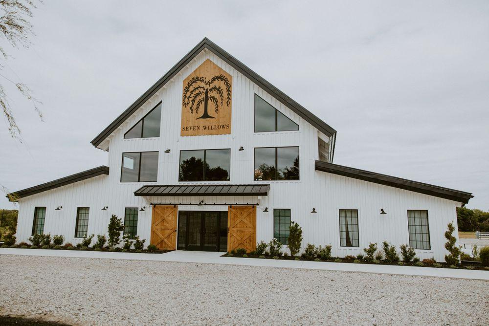 The Wedding Website of Jordyn Broadstone and Austin Gronewold