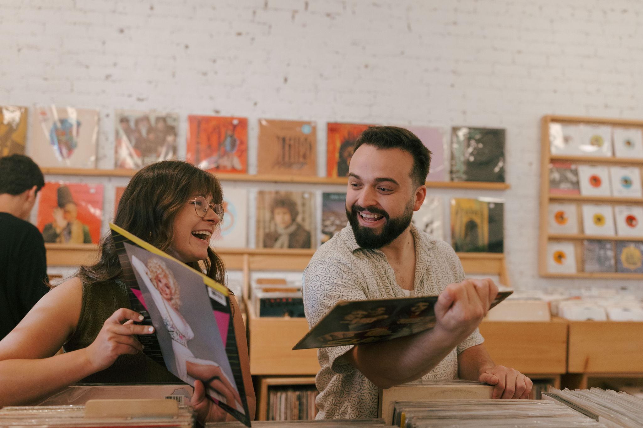 The Wedding Website of Sarah Lamb and Samson Martin