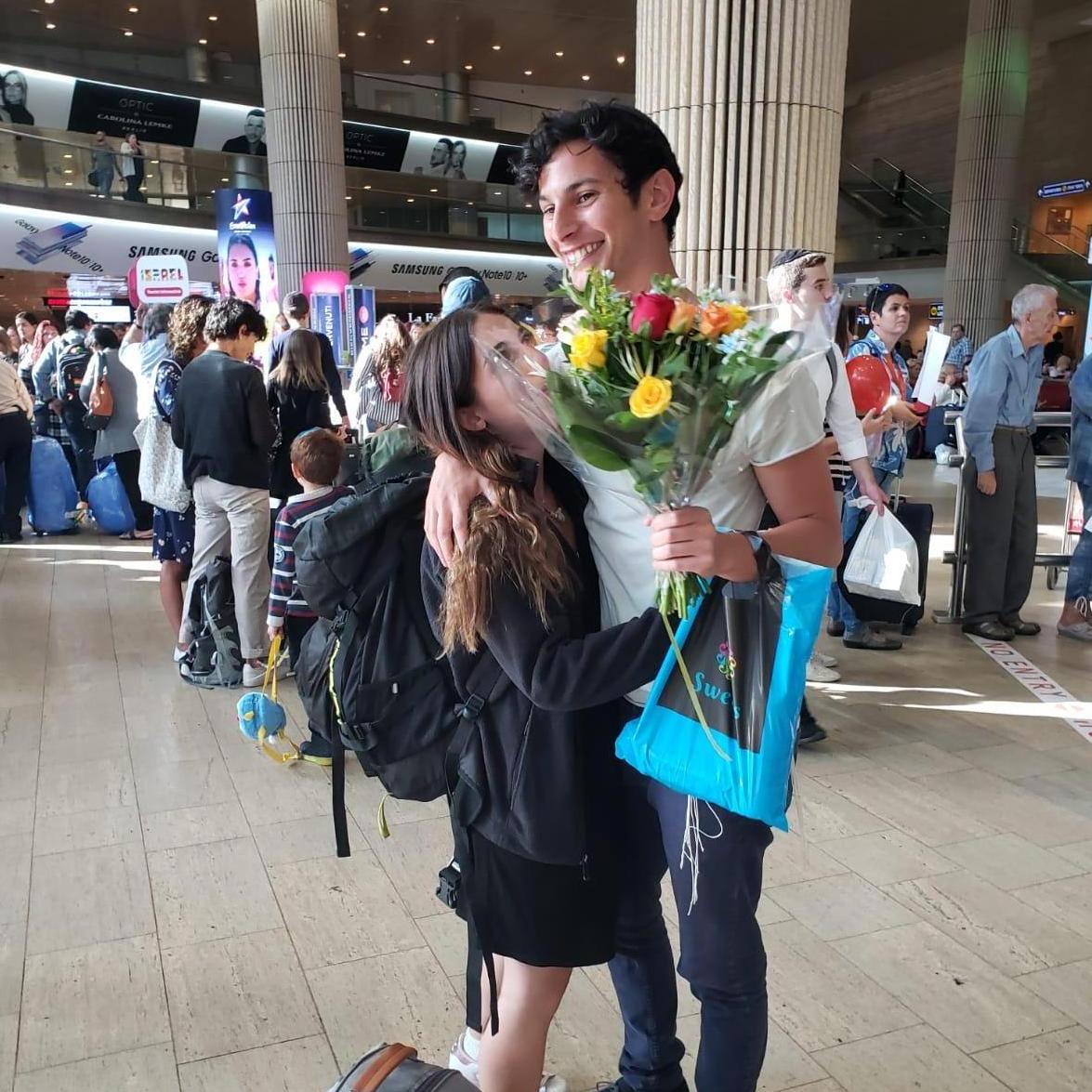 Gila will forever remember this as the only date I bought her flowers.