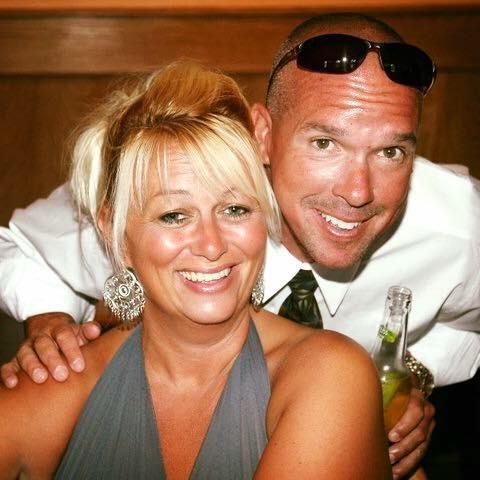 The Wedding Website of Kelly Crowley and Greg Perry