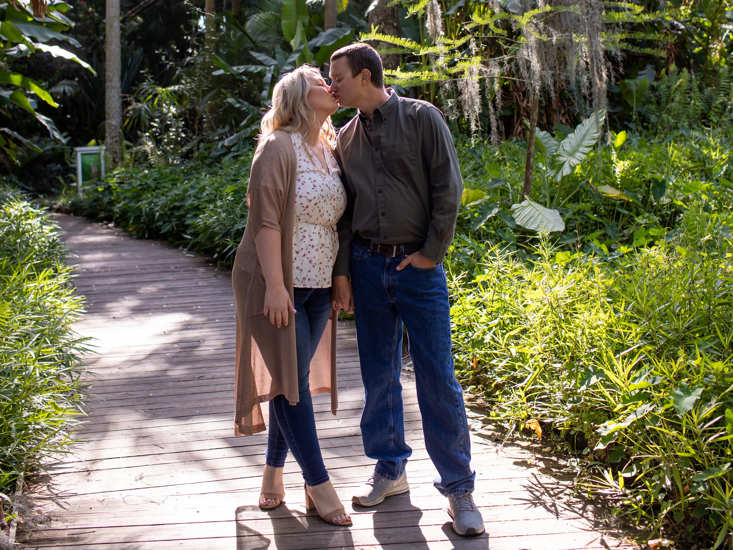 The Wedding Website of Kaylee Plummer and Taylor Hardin