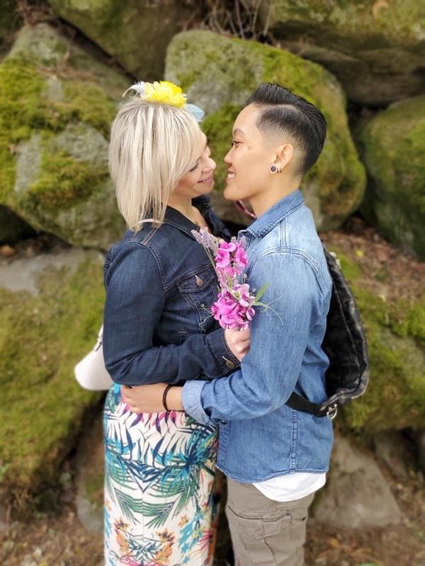 The Wedding Website of Jen de Lumen and Erin Deering