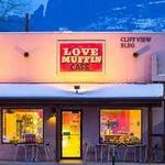 Love Muffin Cafe