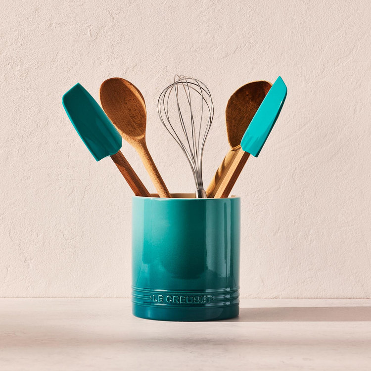 Le Creuset, Signature Silicone Medium Spatula | Zola