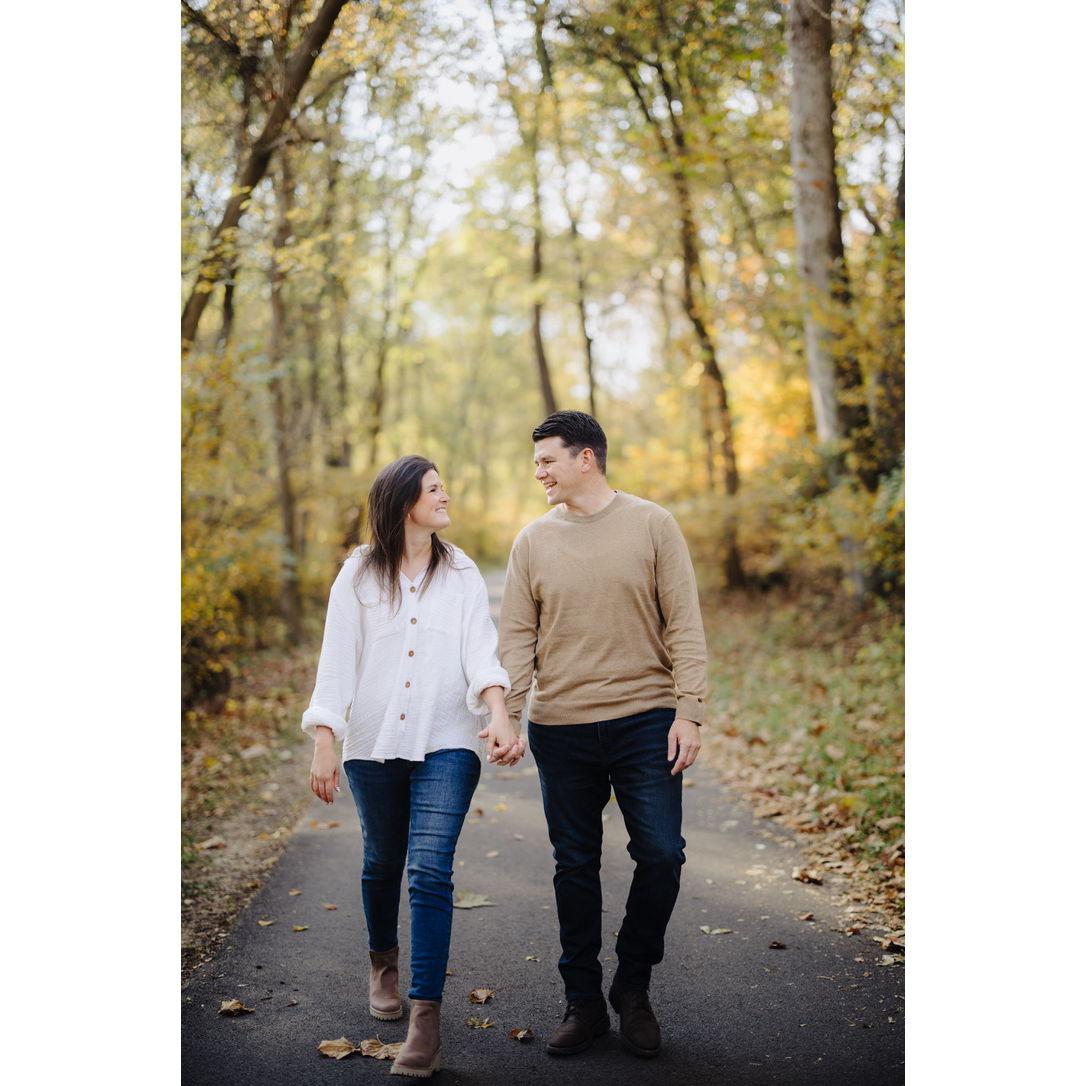Engagement photo shoot with Dani Leigh Photography (2024)