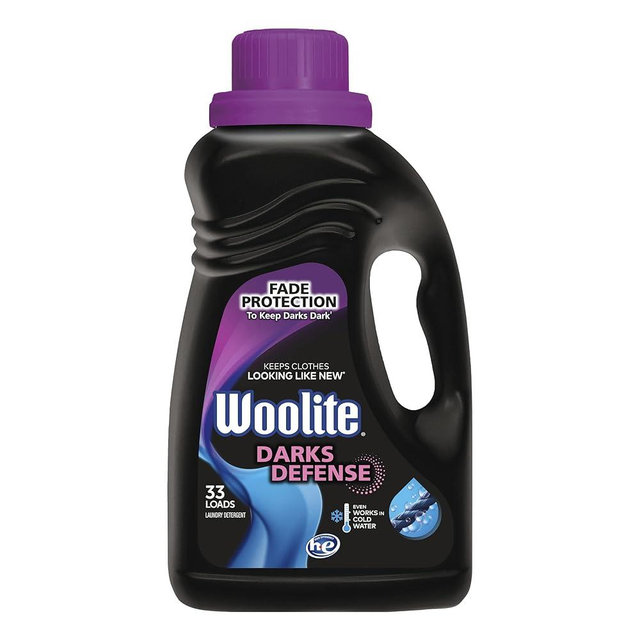 Woolite DARKS Liquid Laundry Detergent, 50 fl oz Bottle, With Color Renew, HE & Regular Washers