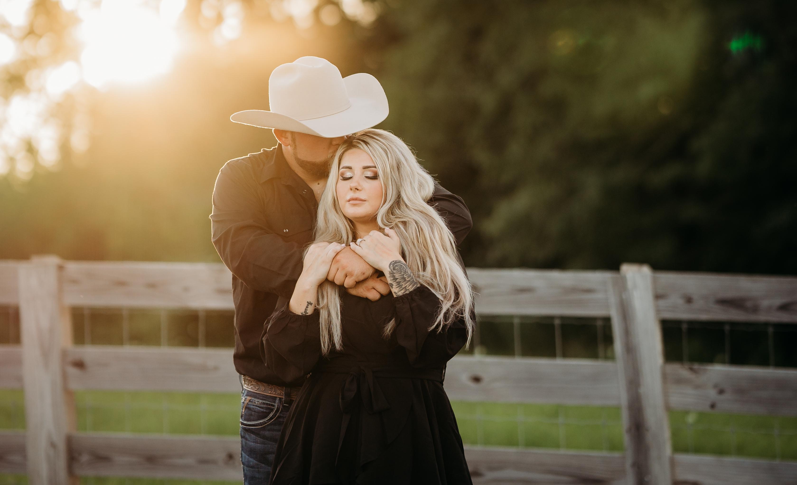 The Wedding Website of Angel Hoyt and Austin Underhill