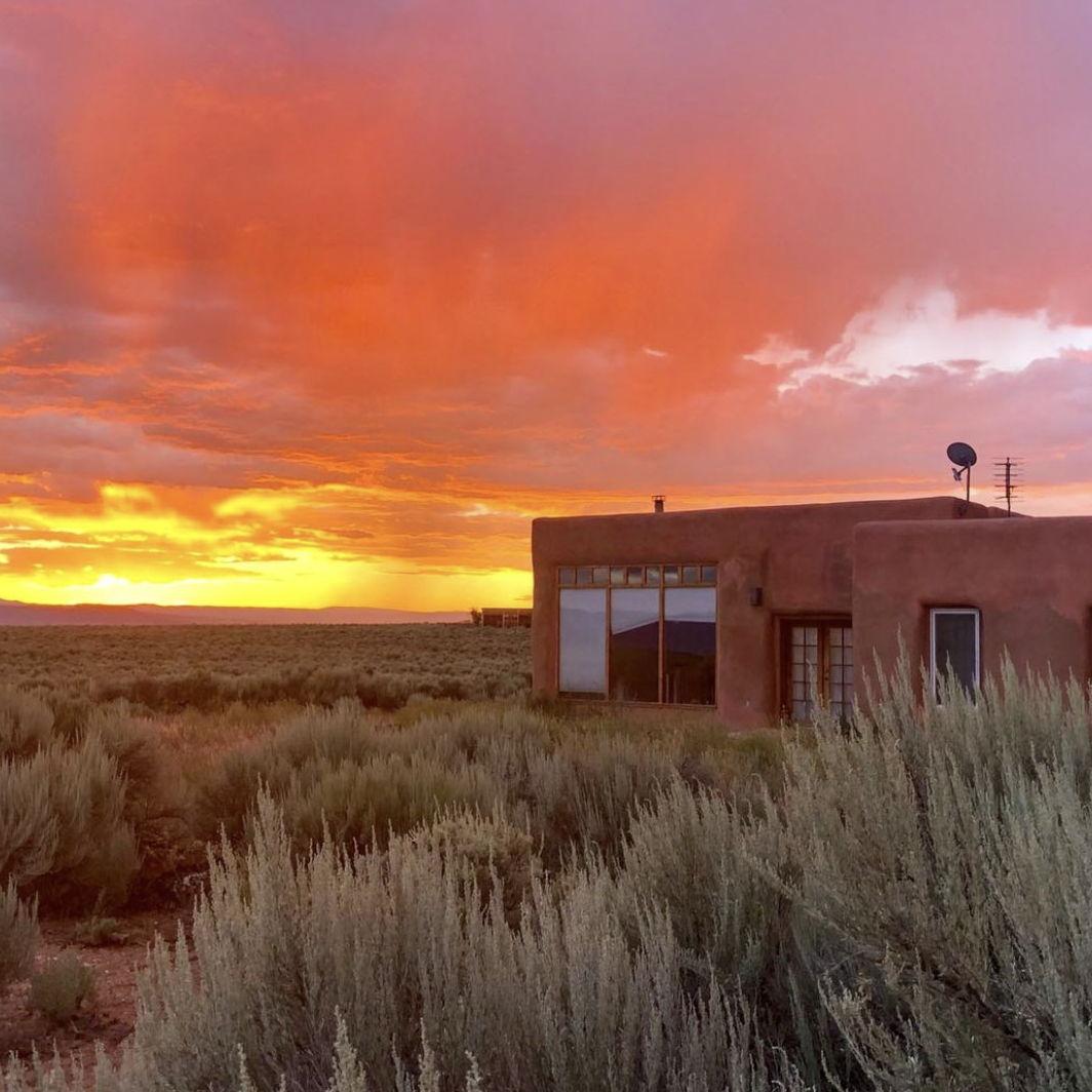 Endless sunsets and sagebrush