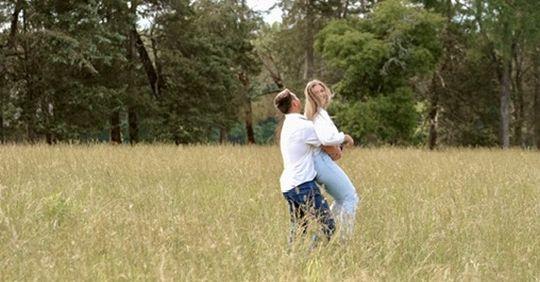 The Wedding Website of Julia Olsen Bassett and Colin Charles Russell