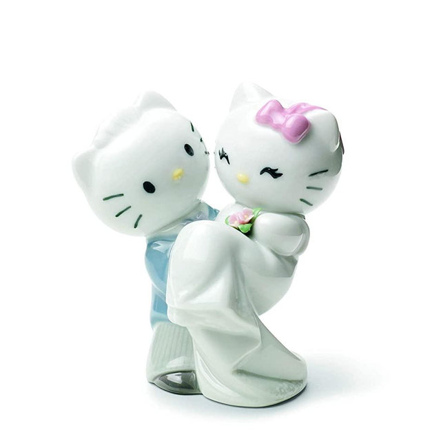 NAO Hello Kitty Gets Married!. Porcelain Hello Kitty Figure.