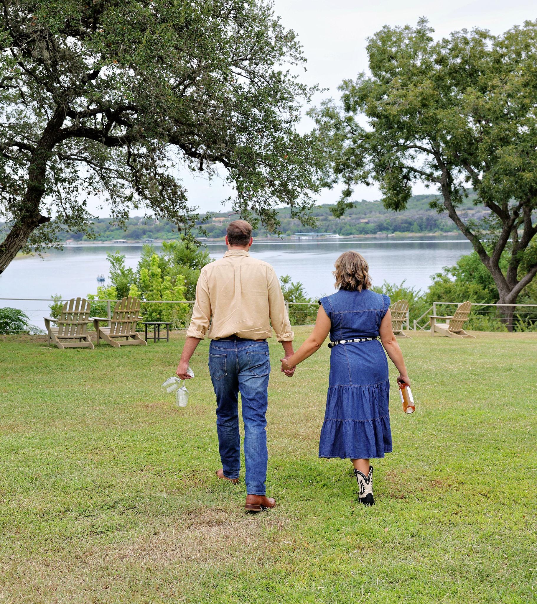 The Wedding Website of Julia Hagenbaumer and Kyle Jackson