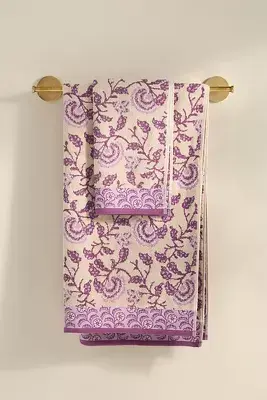 Vivi Cotton Jacquard Terrycloth Towel Collection
