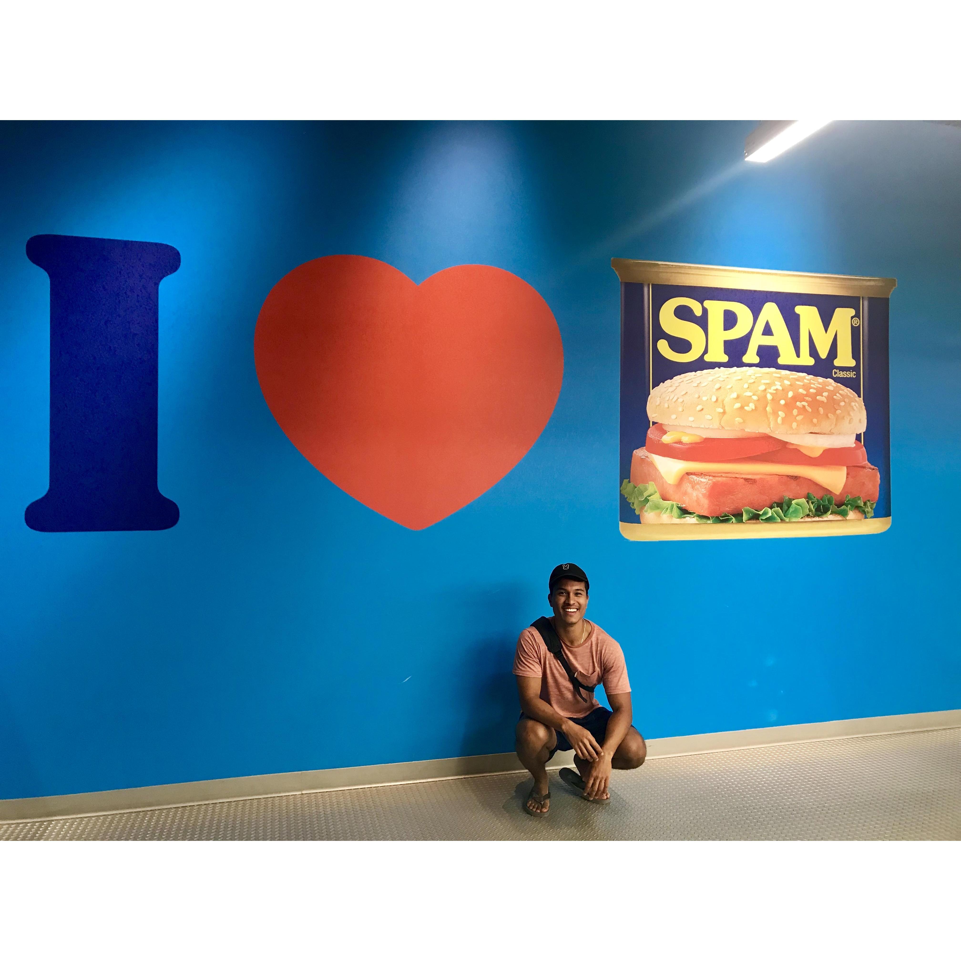 Rafi <3 SPAM at the Minnesota SPAM Museum