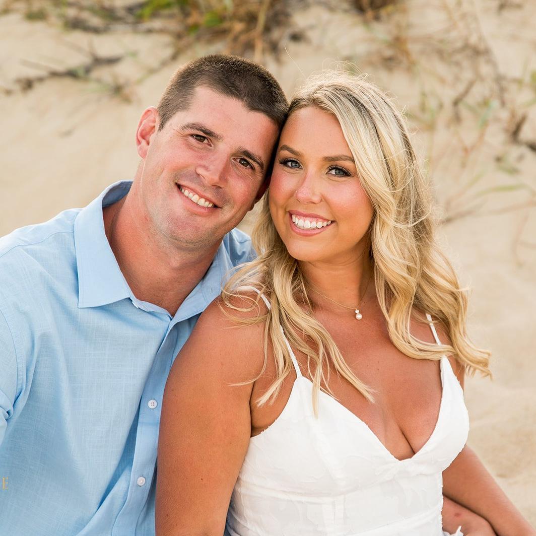 Alison Fry and Brandon Rogers' Wedding Website