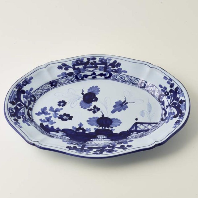 Oval serving dish, 32 x 24 cm