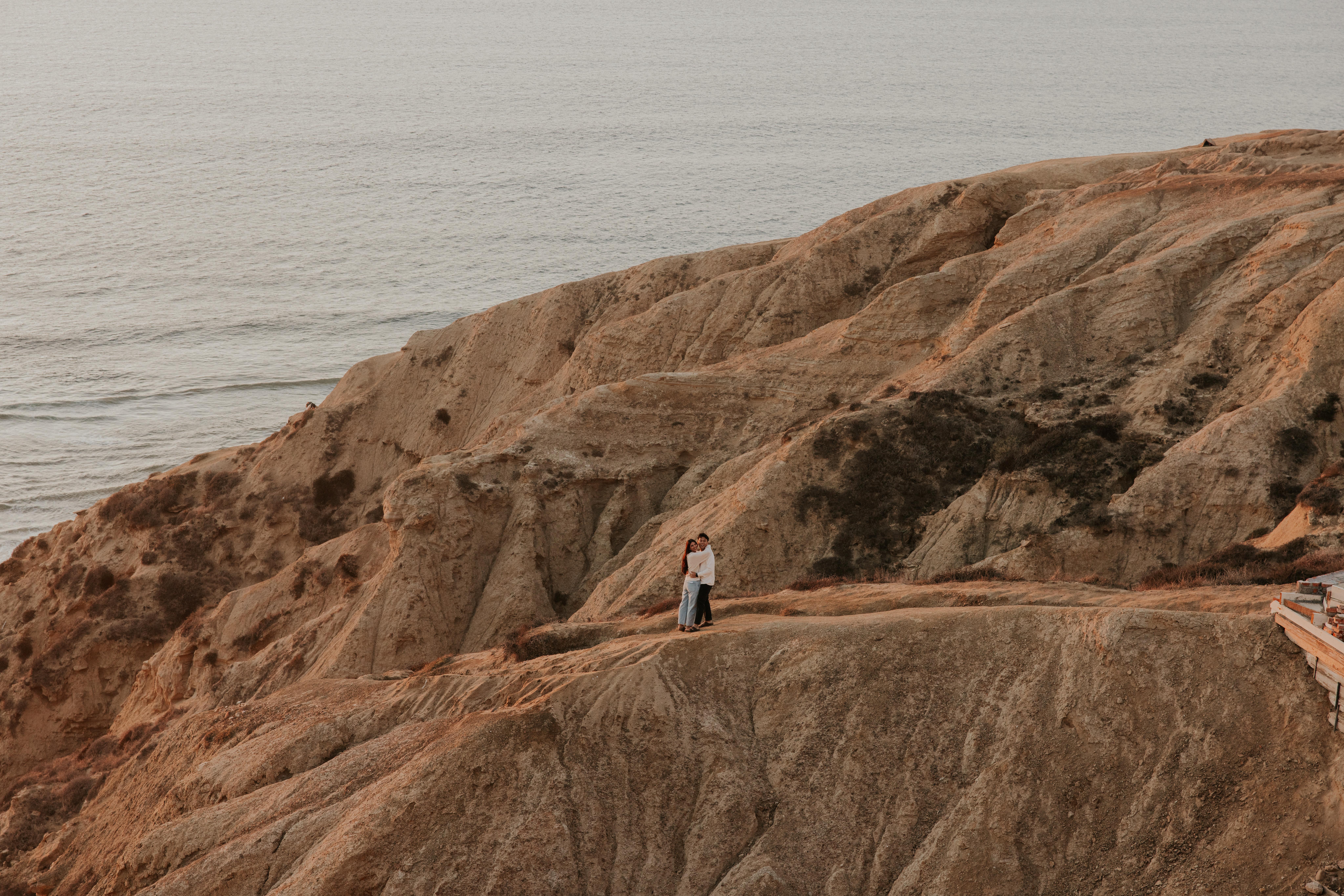 The Wedding Website of Jessica Pambakian and RJ Corpus