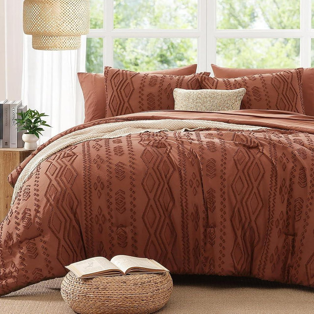 AMBERSPACE Queen Comforter Set Autumn Leaf, Tufted Boho Bedding Farmhouse Bed Set, All Season 7 Pieces Bed in a Bag with Sheets, Pillowcases & Shams