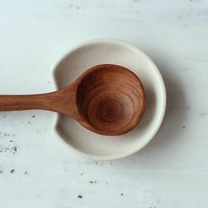 Pigeon Toe Spoon Rest - Granite Speckle