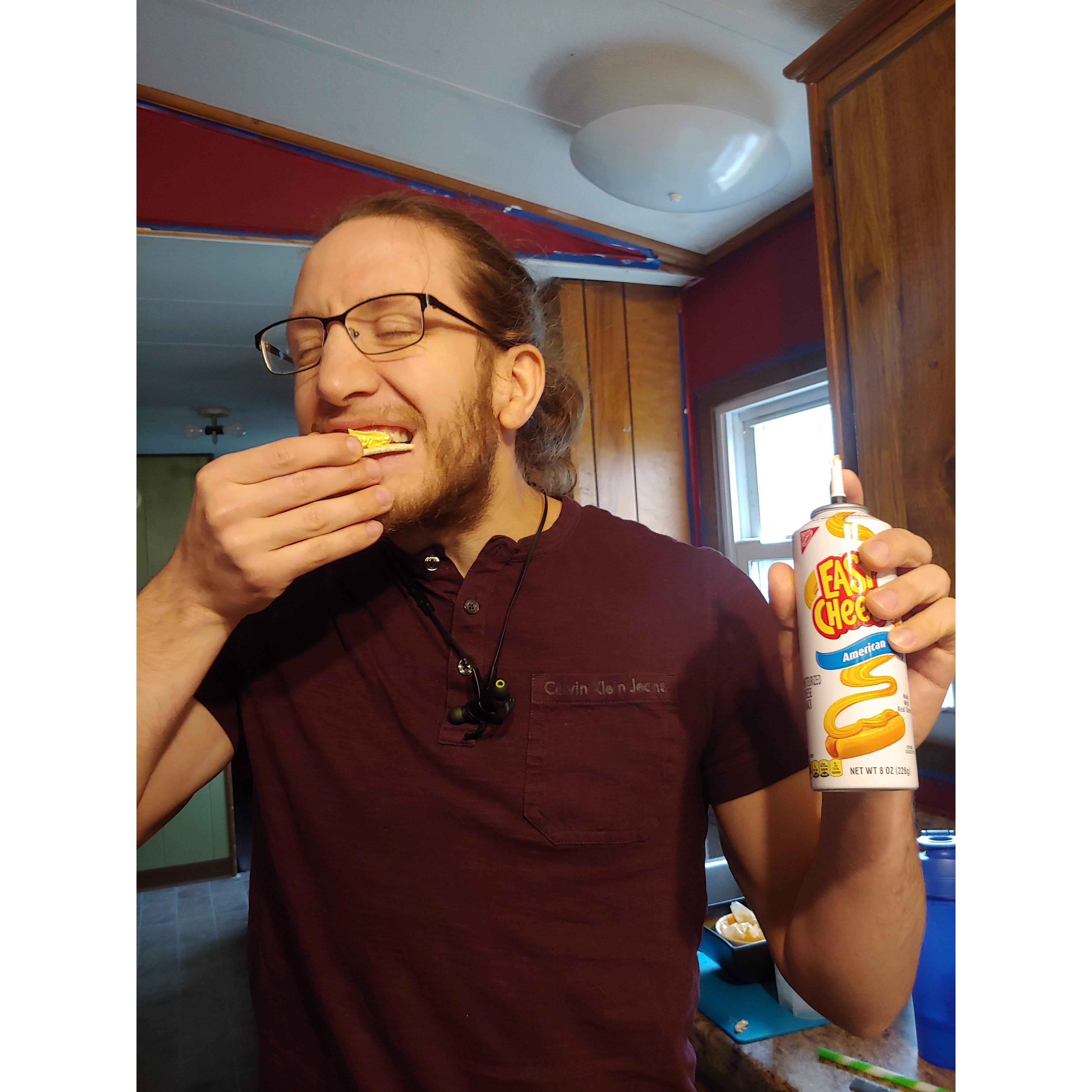 Jamie trying american food