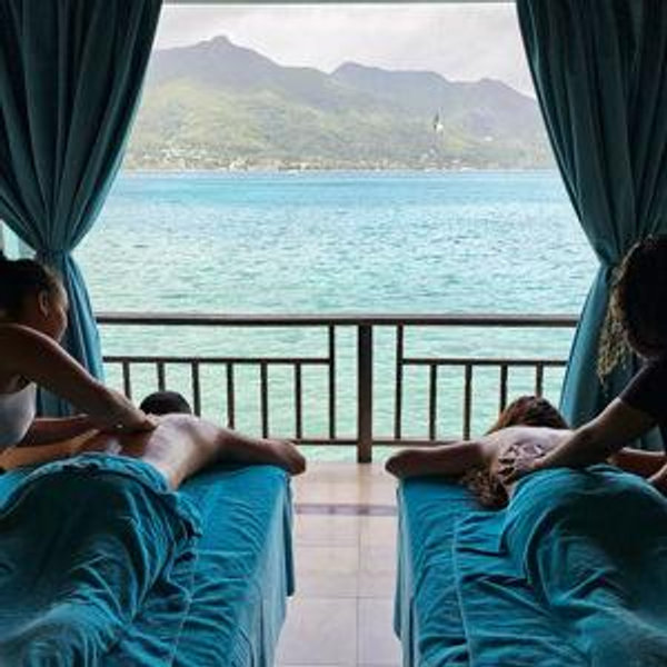 Couples Massage in the Seychelles