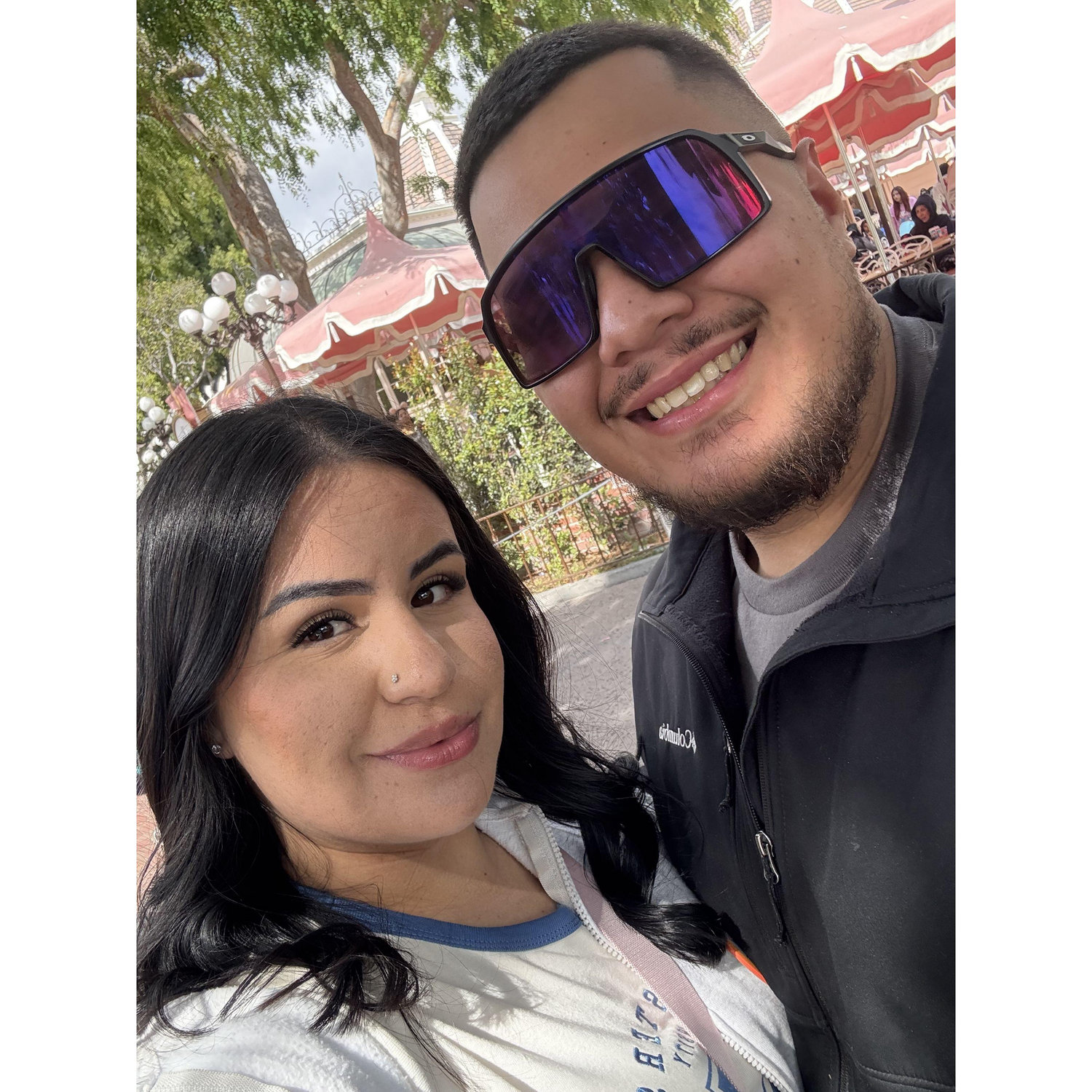 Disneys dates together <3