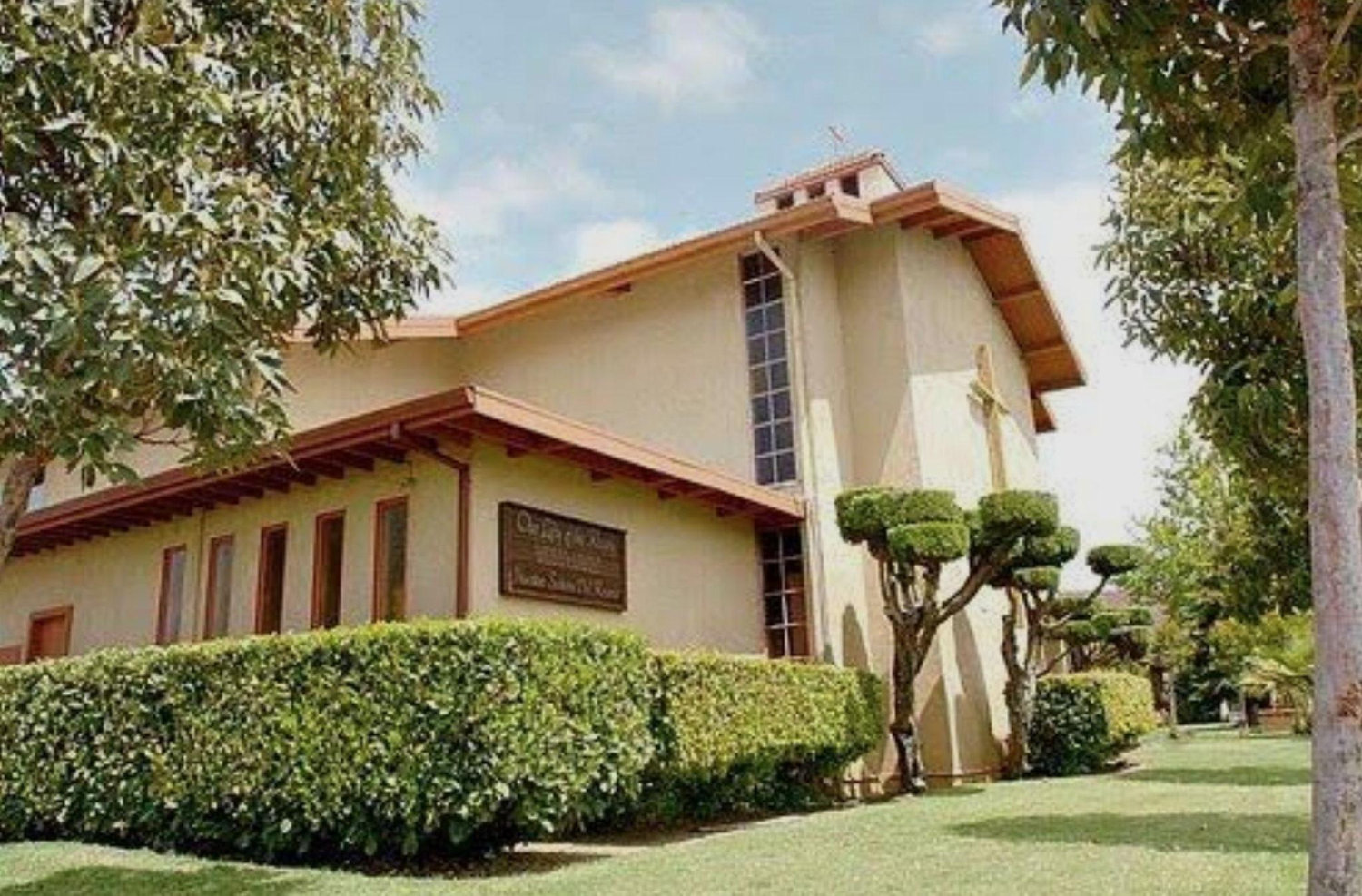 The Wedding Website of Victor Pacheco and Veronica Castro