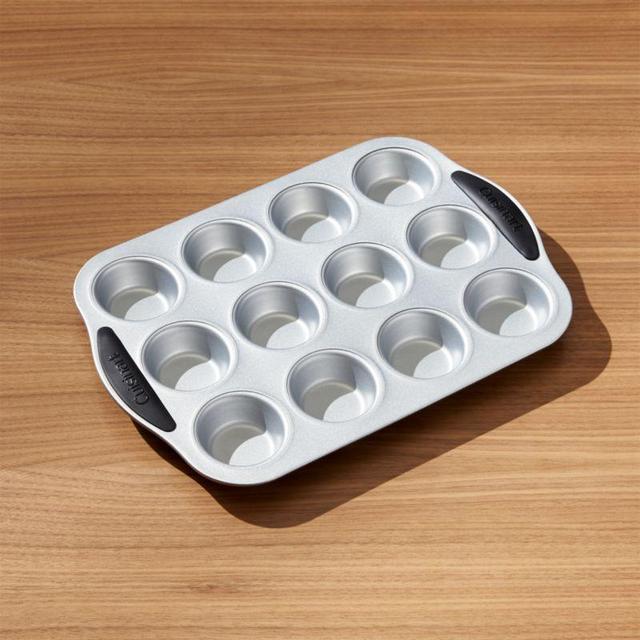 Cuisinart ® 12-Cup Nonstick Muffin Pan