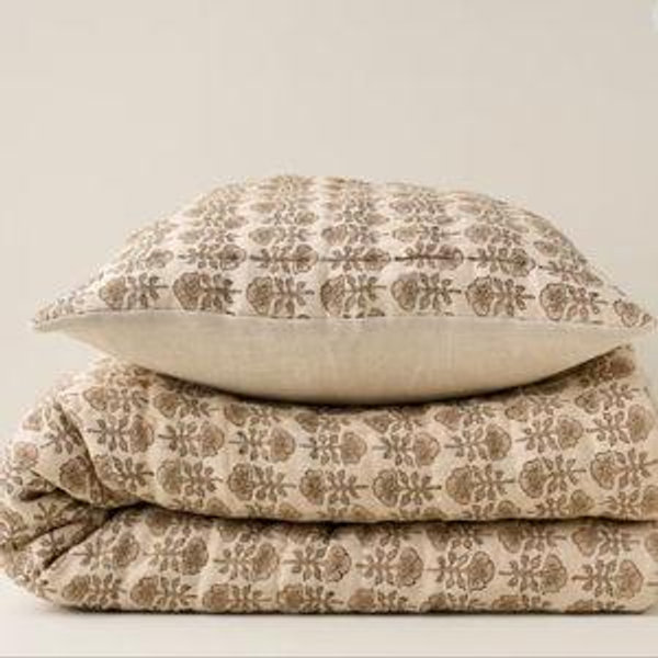 Flora Block Print Quilt - Natural