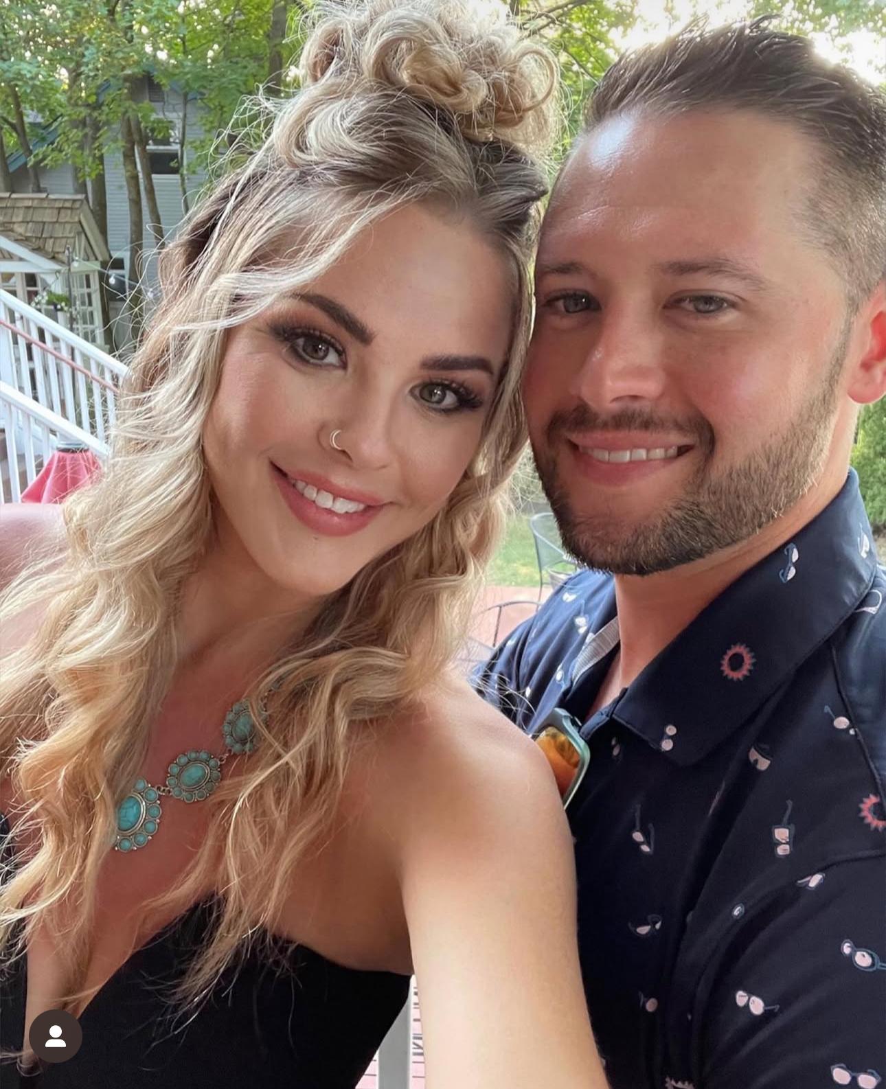 The Wedding Website of Brennan Jania and Melanie Schaumann