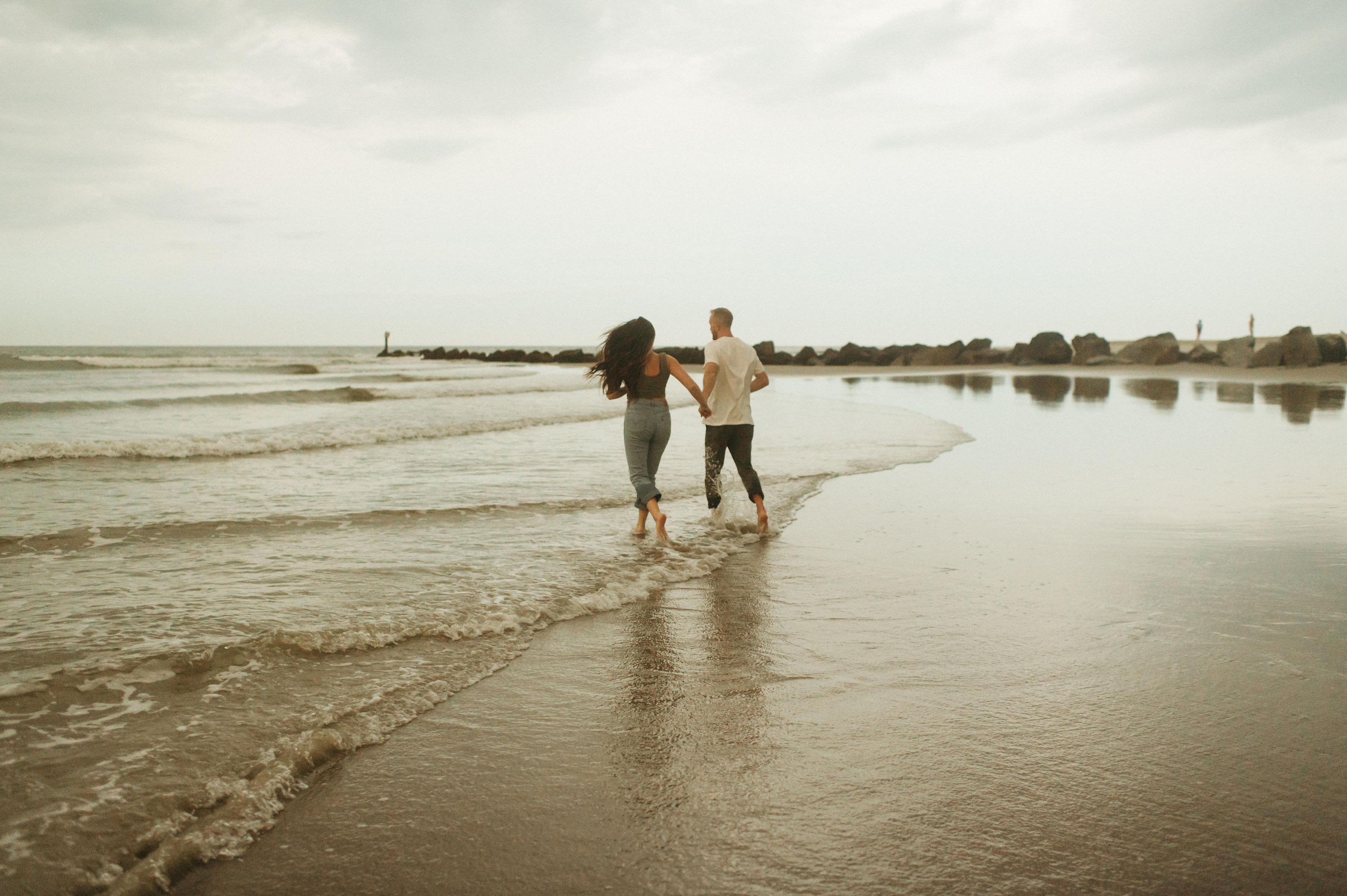 The Wedding Website of Marlee Horton and Jon Holloway