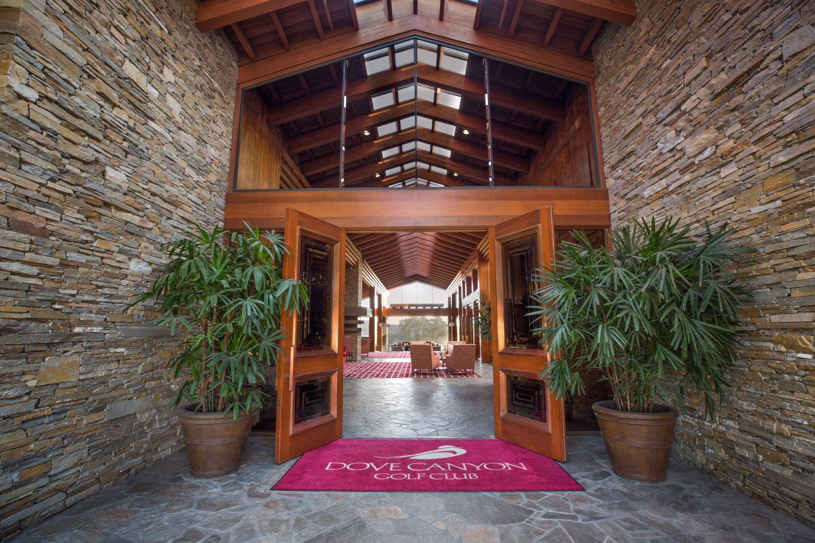 The Wedding Website of Kris Stoll and Sarah Diganci