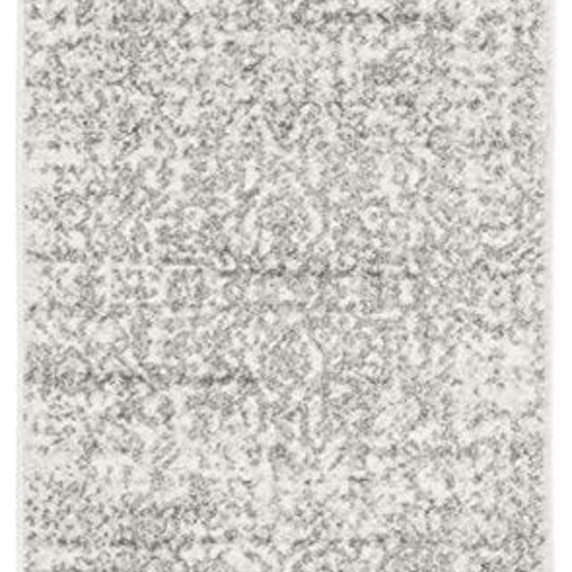 Safavieh Madison Collection MAD603G Oriental Snowflake Medallion Distressed Non-Shedding Stain Resistant Living Room Bedroom Runner, 2'3" x 6' , Silver / Ivory
