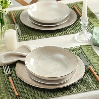 Christian Siriano Onyx 12-Piece Dinnerware Set, Service for 4