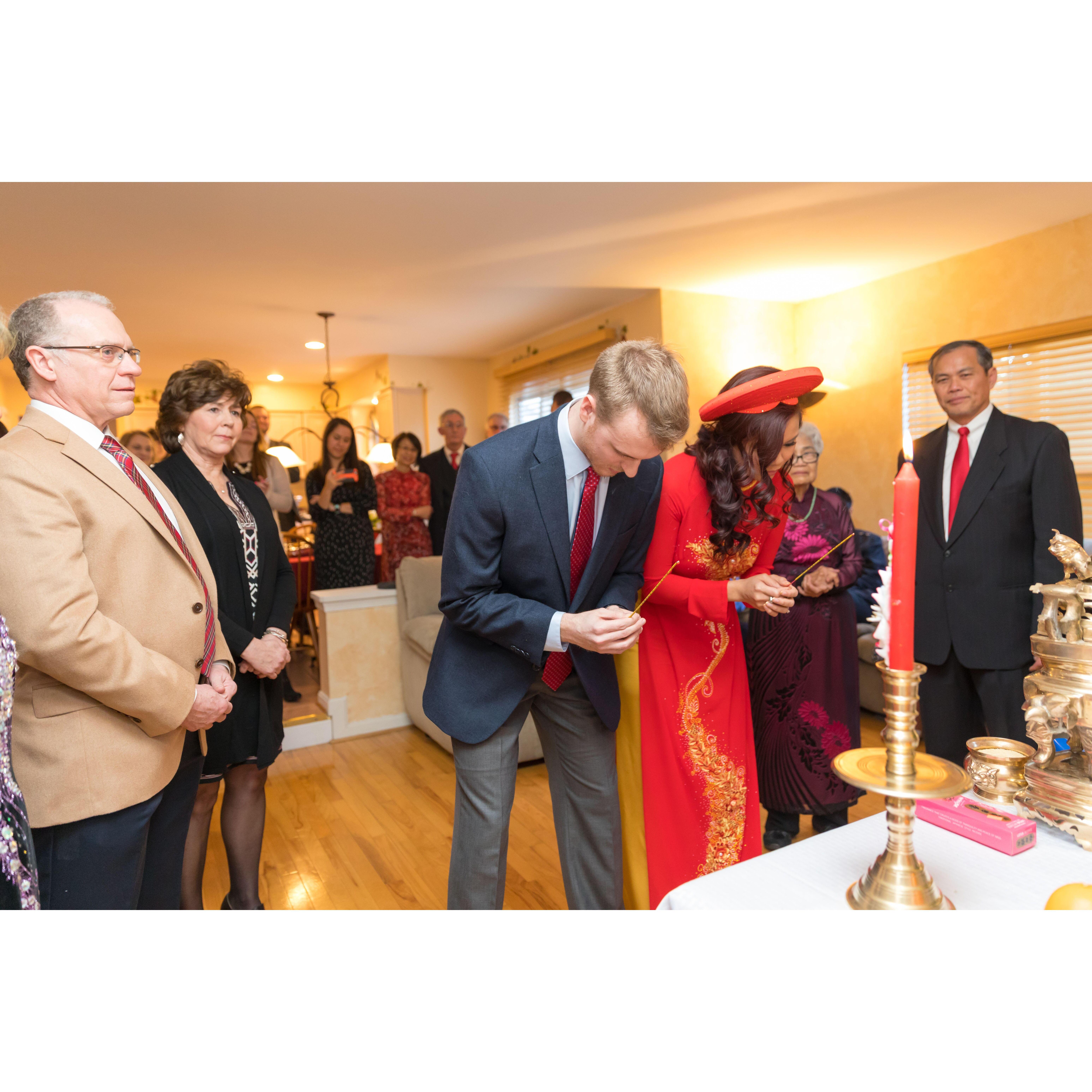 Our Dam Hoi - Vietnamese Engagement Ceremony
Leesburg, VA
December 2017
