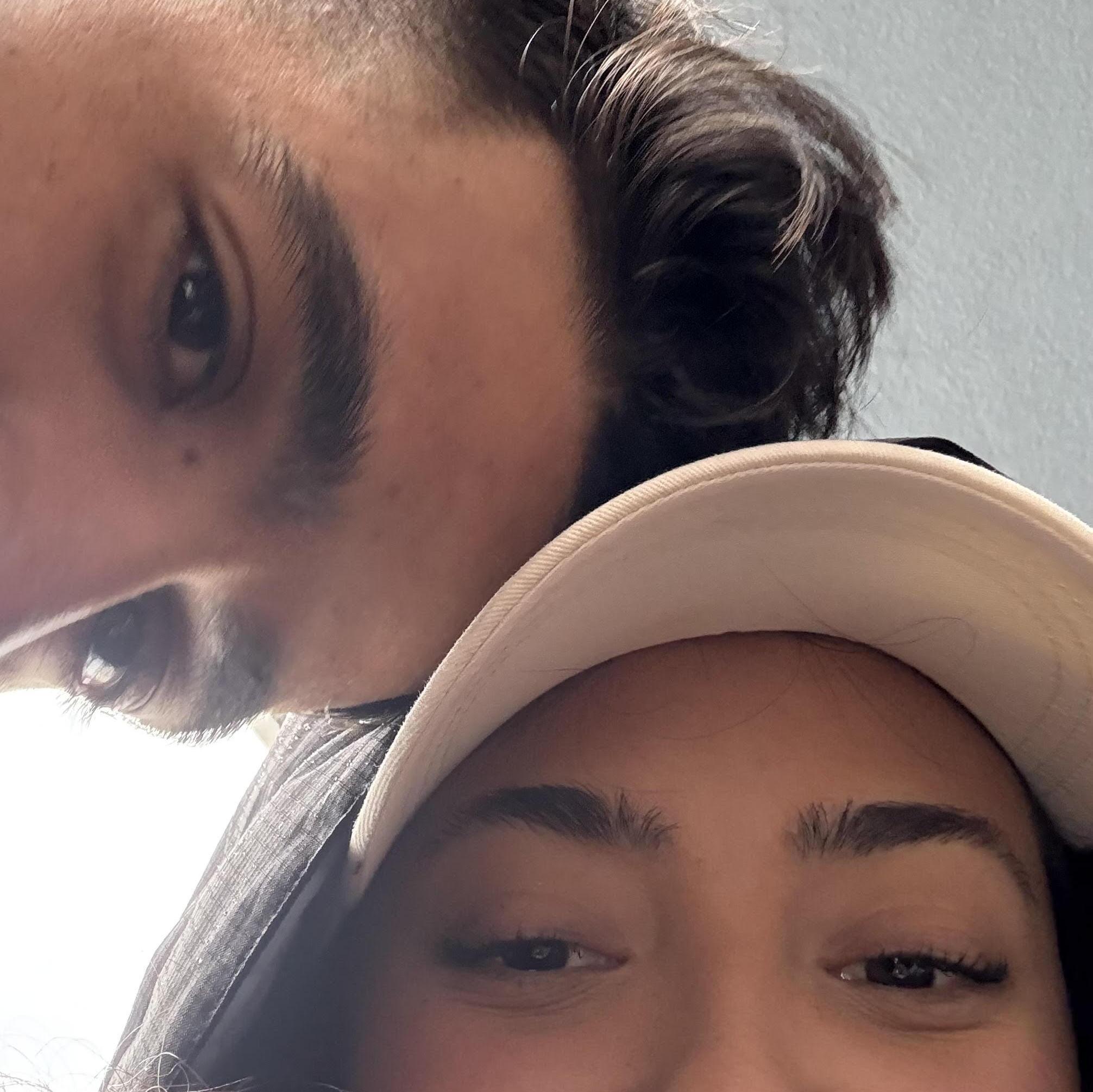 I'm a big fan of eyebrow photos... this is one of two