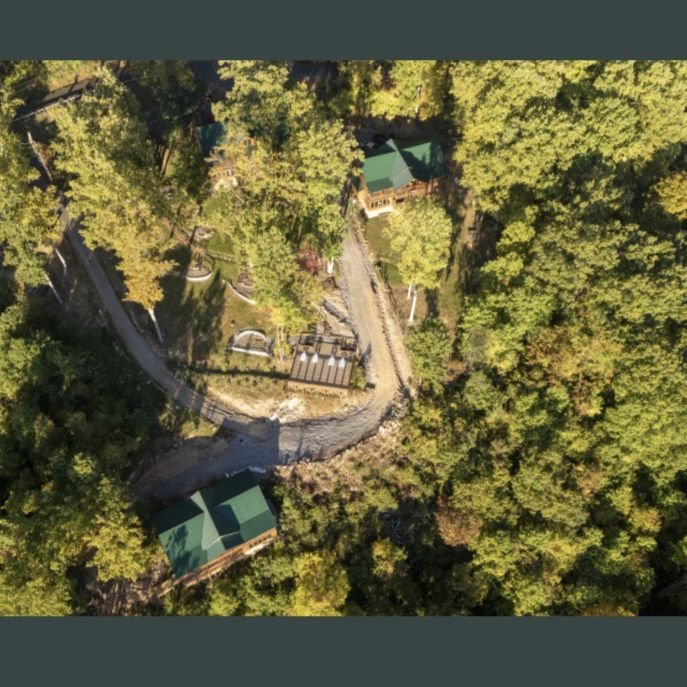 For more photos of the property, please go to: https://ghosallodging.com/cabin/the-great-smoky-haven/