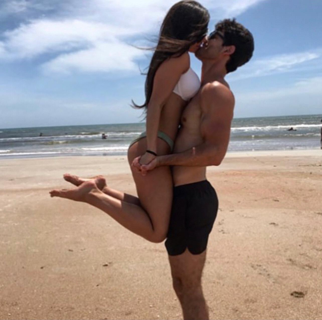 First beach trip together 🌞