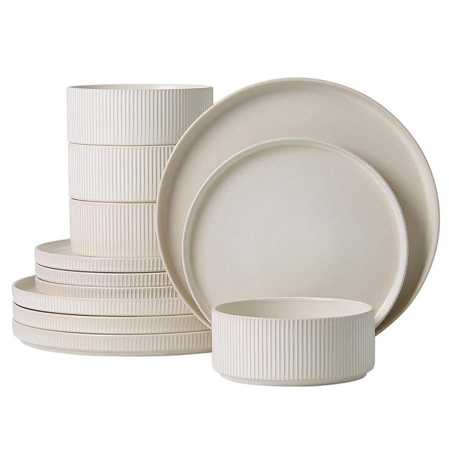 ALOFMO Dinnerware Set Service for 4, 12-Piece Ceramic Plates and Bowls Set, Chip & Scratch Resistant, Microwave and Dishwasher Safe, Modern Minimalist Tableware for Everyday Use, Matte White