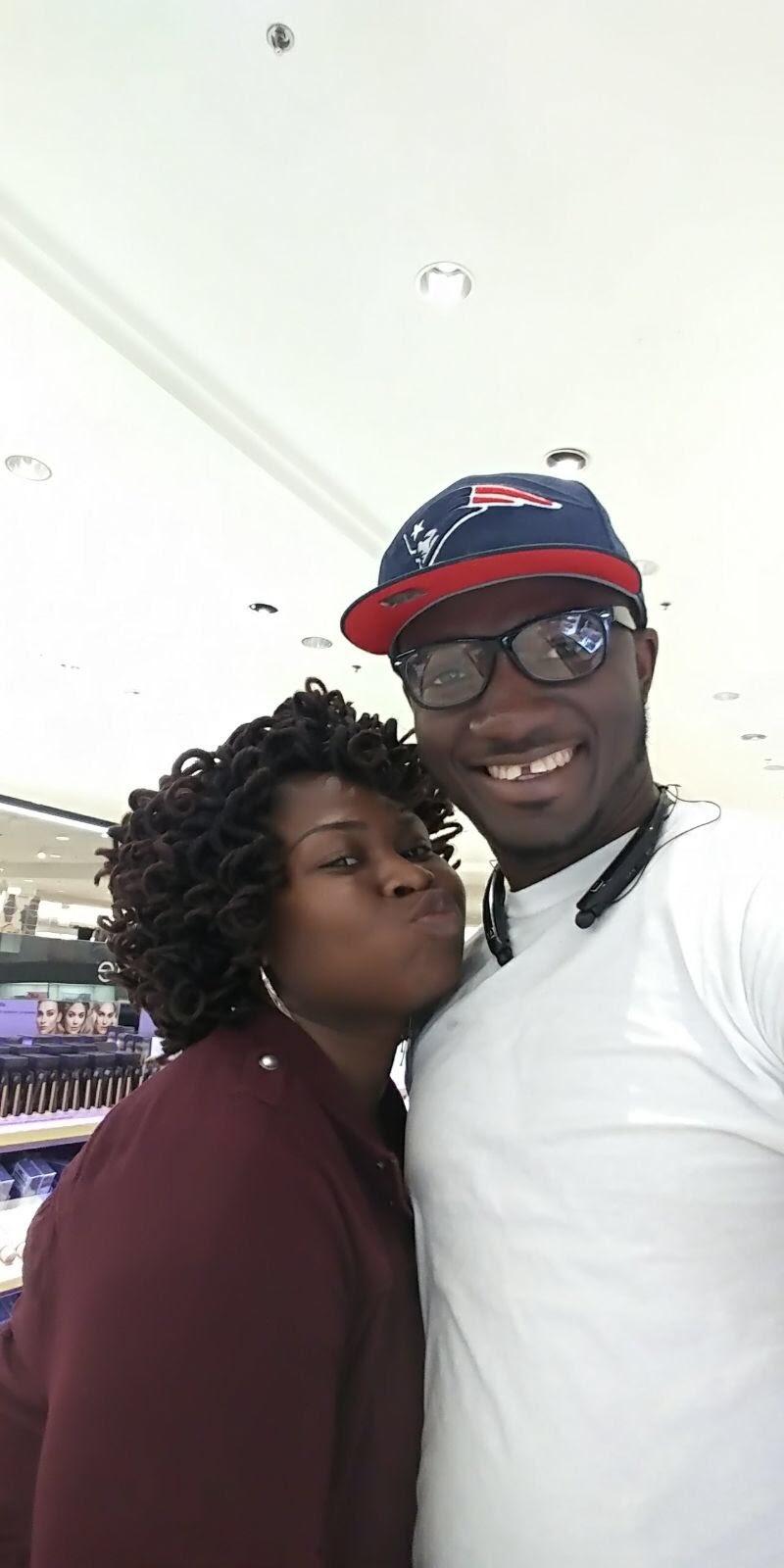 The Wedding Website of Loretta Oisamaiye and James George