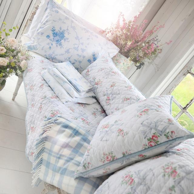 Quilted Lumbar Pillow
