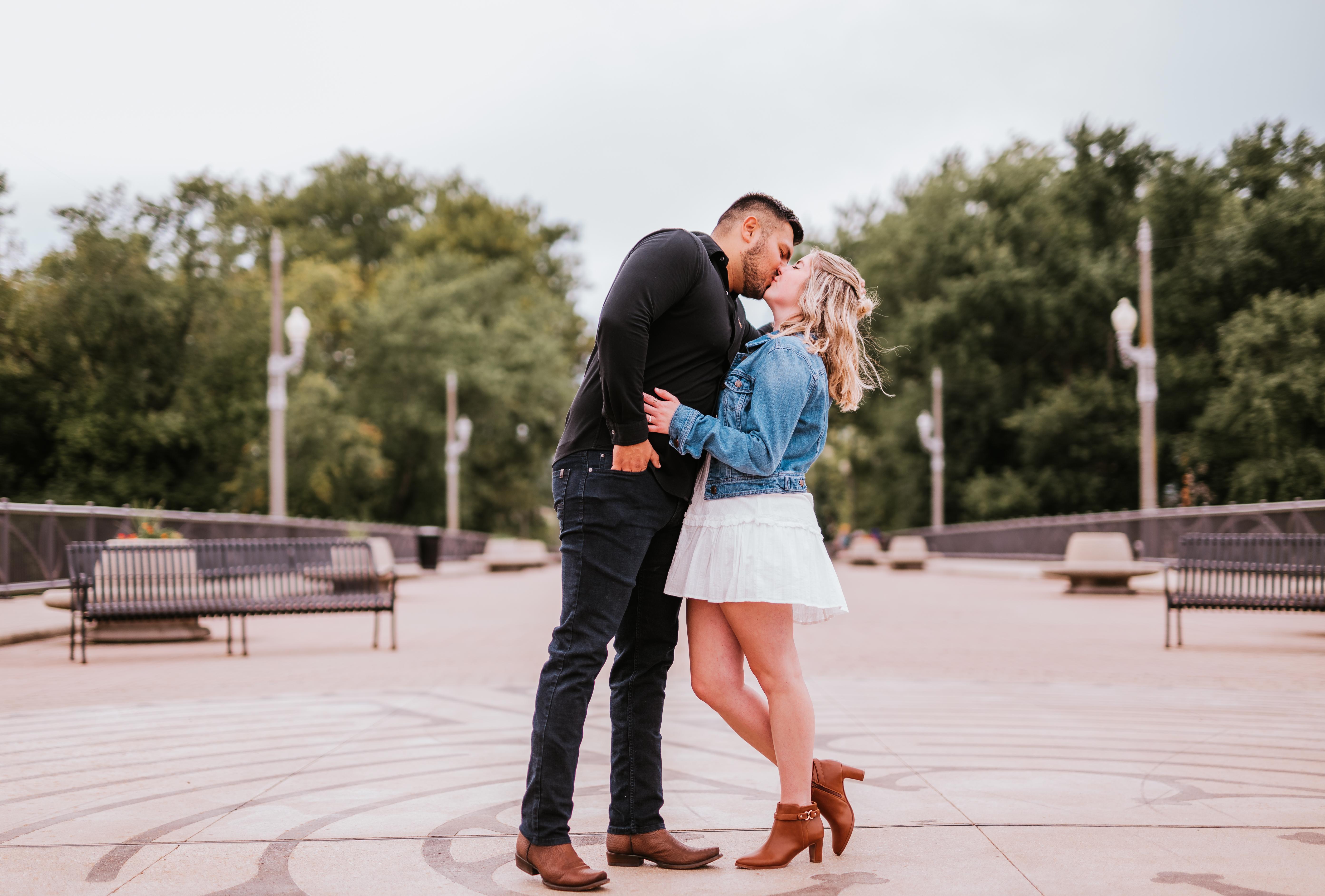 The Wedding Website of Alejandro Rojas and Katie McKinney