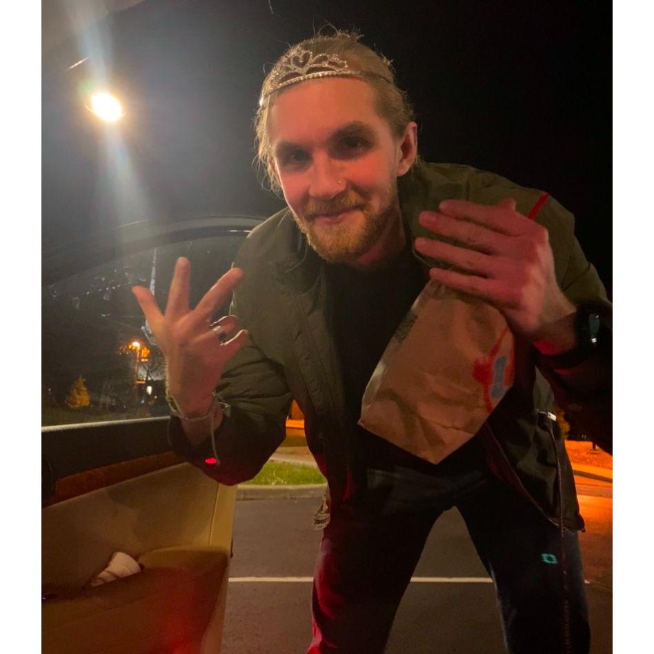 the first pic I took of Jared!