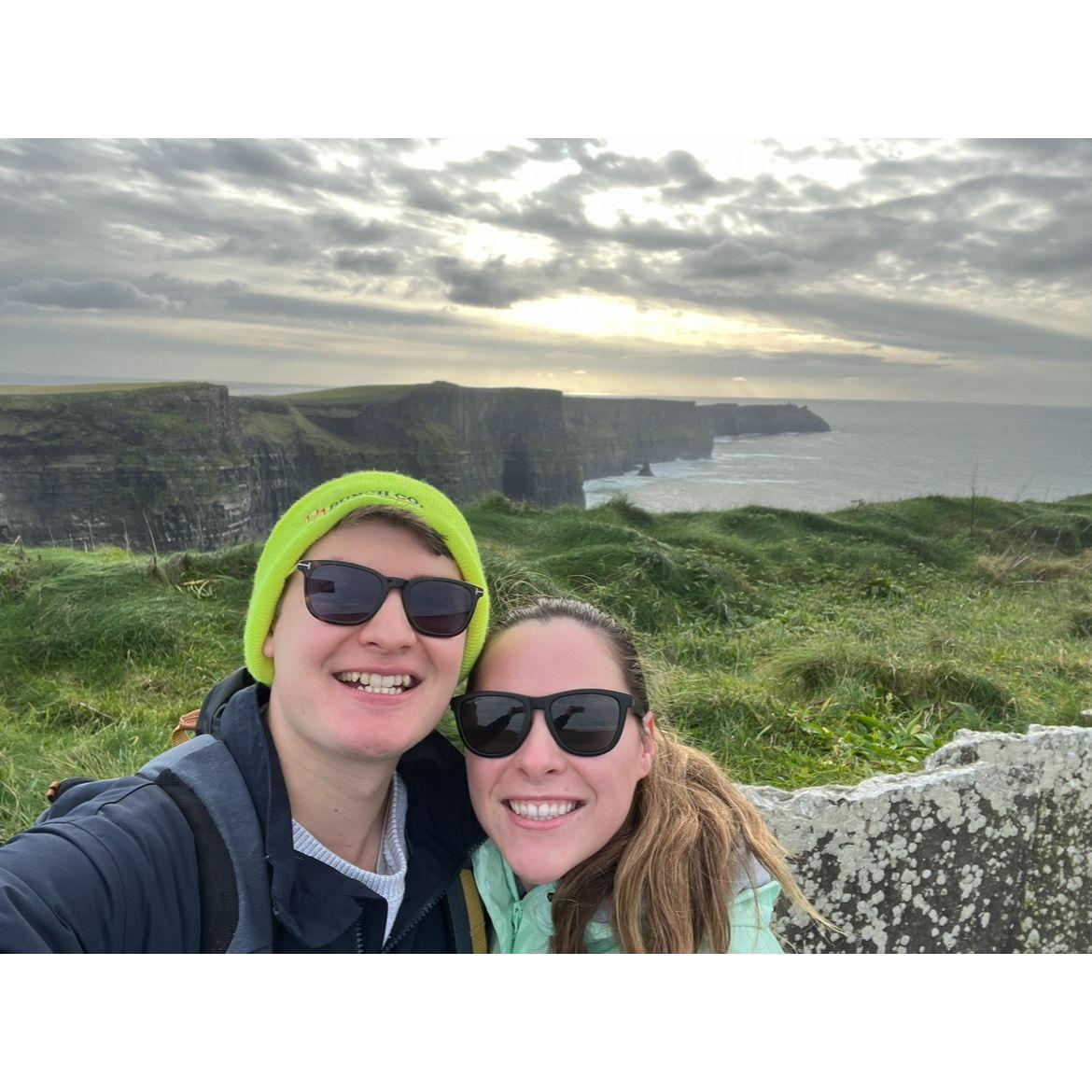 November 2023: Trip to Ireland for Melissa + Myle's wedding!